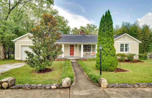 Hendersonville Haven with Fire Pit, Grill, Deck! - Foto 32