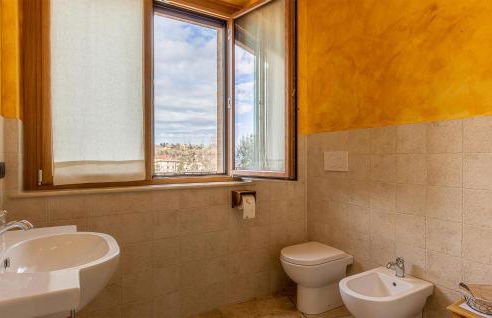 Amazing Home In Morrovalle With Wifi - Foto 38