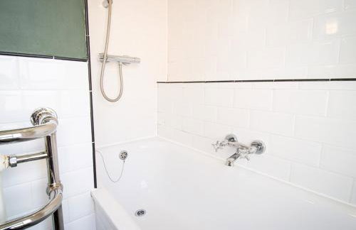 Easter Cottage - Central Rye Effortless Chic Pass the Keys - Foto 32