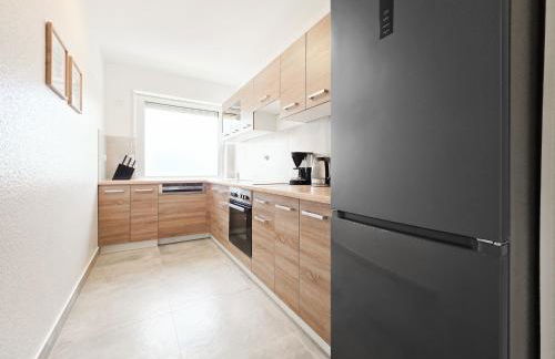 Tolstov Apartments - 3 Room Apartment - Balcony - Kitchen - Washing machine - next to Cologne - Foto 3