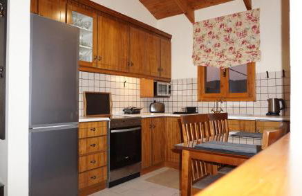 EfisHouse - Photo 25