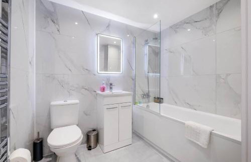 Modern 2 Bedroom Apartments Town Centre Camberley - Foto 17