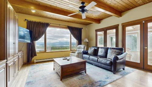 Lakeview Home with new hot tub - Sleeps 10 - Foto 5