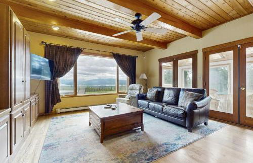 Lakeview Home with new hot tub - Sleeps 10 - Foto 5