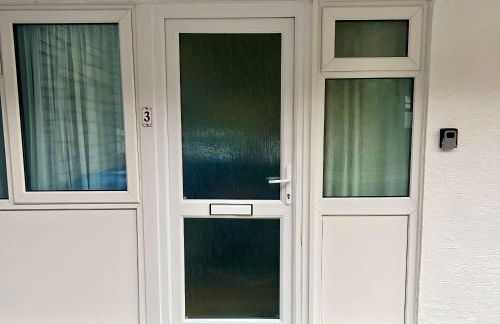 Beach Court Ground Floor - Cosy Apartment with Sea Views - Photo 35