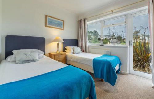 Cape A2 Westbay Club, a 2 bedroom cottage, Isle of Wight - Photo 6