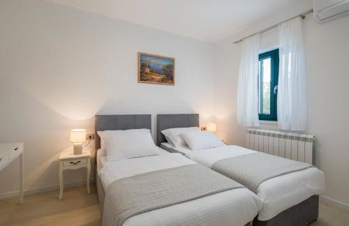 Tosic Estate - Villa, Vineyards and Winery - Foto 39