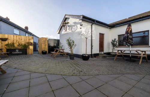 4BR House By Travel Lets Self Catering Accommodation Ballygowan With Near Belfast - Foto 56