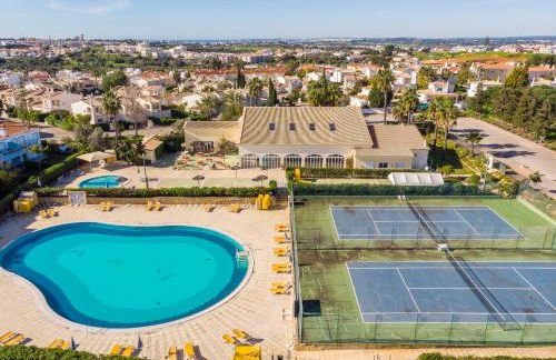 T2 Oásis Parque, Piscinas, Jacuzzi e ténis! - Foto 18