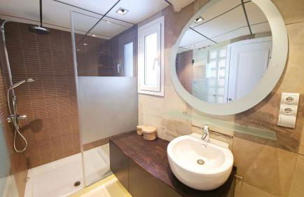 AMAZING ATTIC in City Center by SunCastle Apartamentos - Foto 15