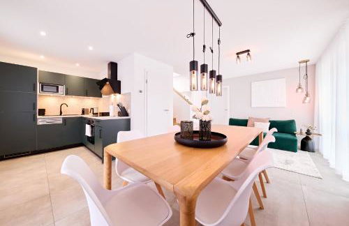 Xzllenz - 4 Schlafzimmer, Zentral, Parken, U-Bahn, 2 Bäder, 4 Smart-TV, optional Einzelbett - Foto 4