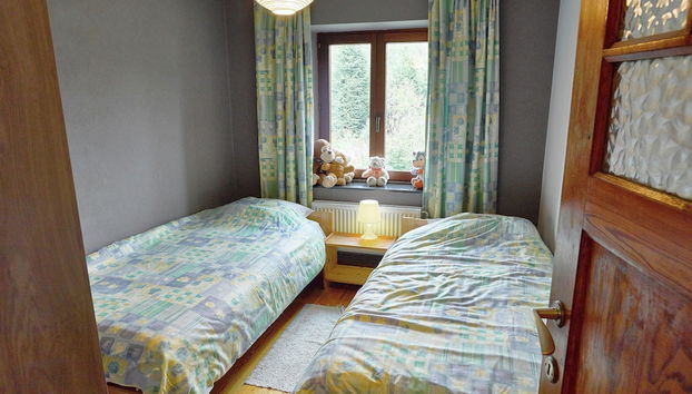 Peaceful Garden Home, Chevron - Photo 2, Chambre