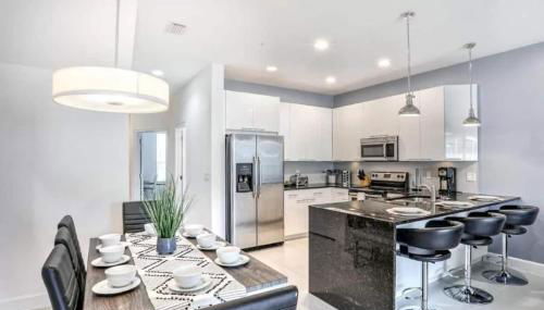 Pond view pool home close to Disney TR17508PA - 3 bedrooms - 3 bath - waterview - Foto 5