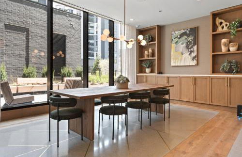 Foundry Unmatched Skyline Views at Lincoln Park - Foto 27