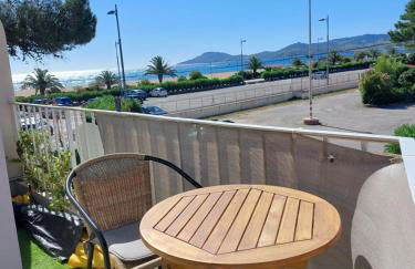 Sur la plage, super studio avec vue sur la mer - Photo 1