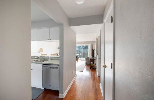 Harbor Ridge - Lakefront Retreat, Great Views, Pool and Dock Access! - Foto 9