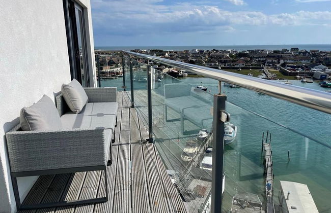 Superior 2 Bedroom Condo With Stunning Sea Views - Foto 13