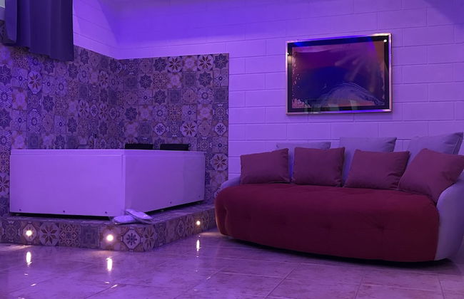 GianLuis Luxury Suites - Photo 12