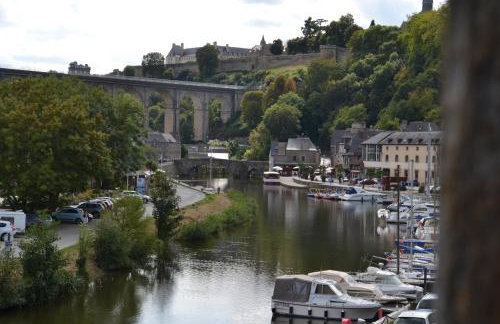 Vue sur le port de Dinan - Foto 34