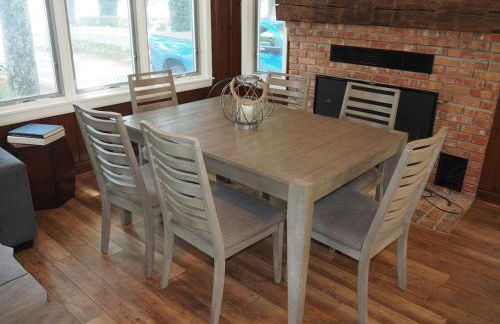 Lorlee - A Large and Luxurious Lakefront Cottage! - Foto 13