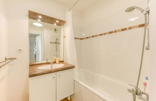 Bright & Chill - Terrasse - À 7 min Gare Massy TGV - Foto 17