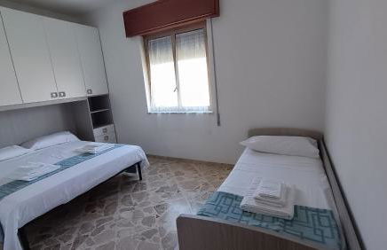 On the beach - Foto 19