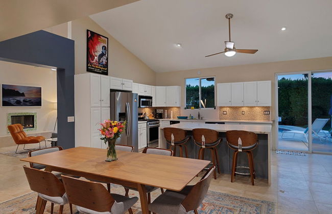 The Palms- Pool Jacuzzi and Pet Friendly - Photo 46