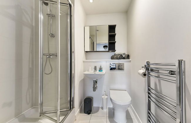 Stunning 2-bed Apartment in London - Foto 9