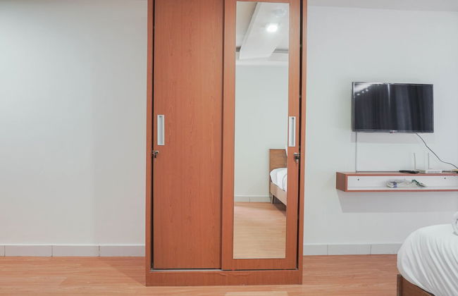 Scenic And Strategic Studio Amethyst Apartment - Photo 11