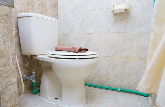 2BR Apartment with Private Bathtub at Galeri Ciumbuleuit 1 - Foto 27