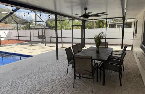 5 BR home with pool and outdoor fun - Foto 23