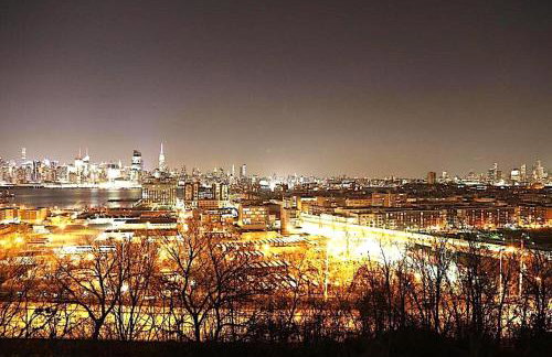 Max NY VIEW 5 Apartment Combo Sleeps 60 15 Mins to NYC - Foto 75