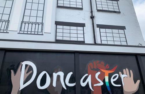 Central Doncaster 1BED 1BATH Pent-Apartment - Foto 25