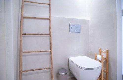 Deluxe Maisonette With Private Jacuzzi - Photo 79