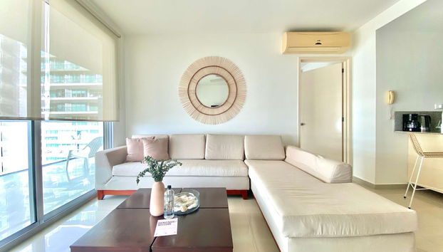 w Impeccable 2BR w Charming Balcony in CTG - Foto 5, Habitación