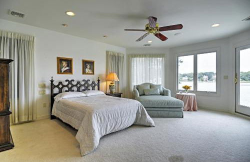 Elegant Riverfront Home with Expansive Views - Foto 12