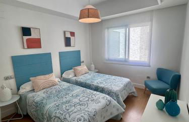 BEACHFRONT Penthouse Luxury - Photo 47