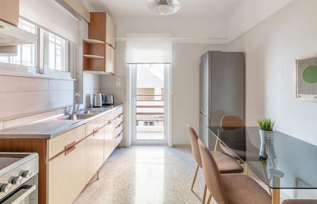 Homey 2BR Apartment in Cholargos - Photo 4