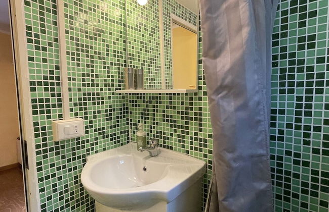 Snug Mobile Home in Toscana With Garden - Photo 13