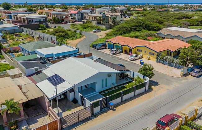 NEW Modern 3BR 3BA Private Pool Centrallylocated - Foto 36