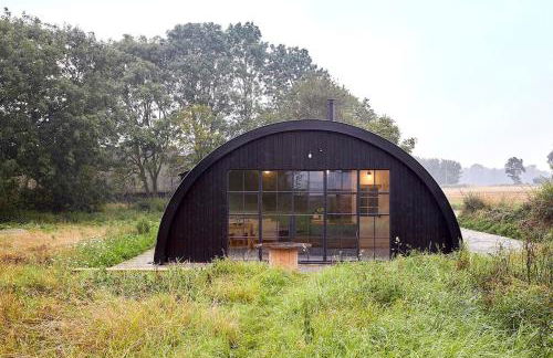 Converted Nissen Barn on beautiful farm - Foto 1