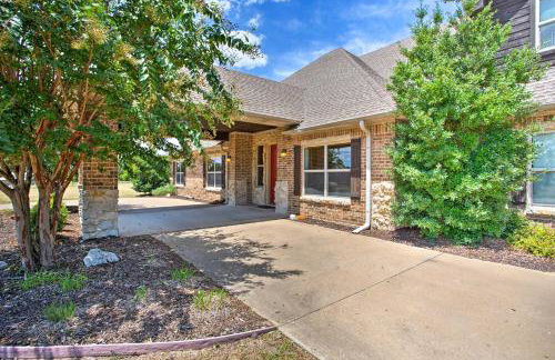 Spacious Stallion Lake Ranch Home with Patio - Foto 28