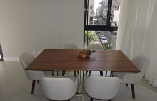 Apart de luxo 3 suites 2 vagas de garagem e quadra do mar - Foto 8