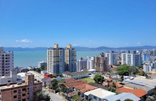 Apartamento vista mar e sacada com churrasqueira - Foto 28