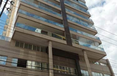 VISTA MAR DESLUMBRANTE, apto novo e moderno, a uma quadra da praia, prédio com piscina, quartos com ar condicionado, roupas de cama e banho, redes de proteção, TV 65, Wi Fi, Sky, cadeiras de praia, churrasqueira elétrica, portaria 24 horas e 2 garagens - Photo 13