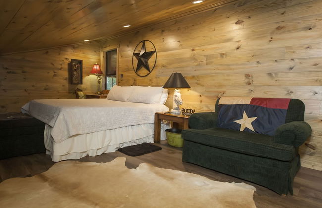 Cora's Cabins - Photo 33