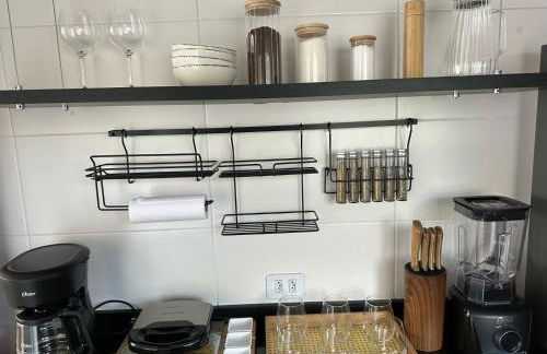 Lindo apto de 2 quartos e 1 banheiro c/ garagem - Foto 10