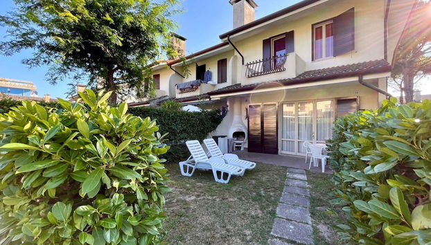 Comfy Villa With Pool and Barbecue - Photo 2, Image principale