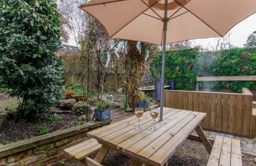 Hot Tub - Pool Table, Central - Photo 23