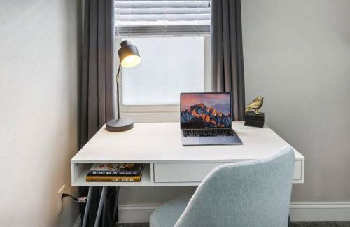 Historic Home in Brewers Hill with hot tub! - Foto 4